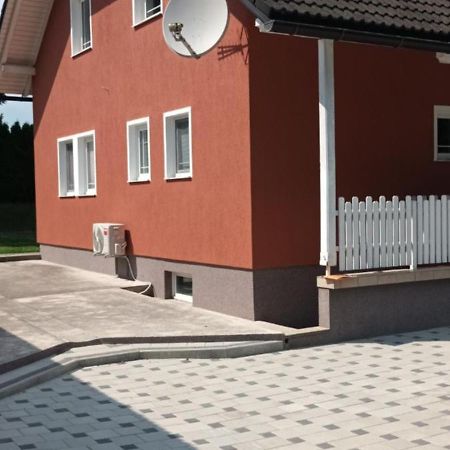 Apartment Igor - Holiday Home Ostarije Экстерьер фото